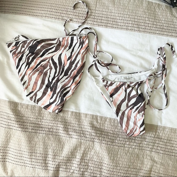 Frankie’s Bikinis Halo Mackenzie Tiger Swim Set M - Picture 4 of 15